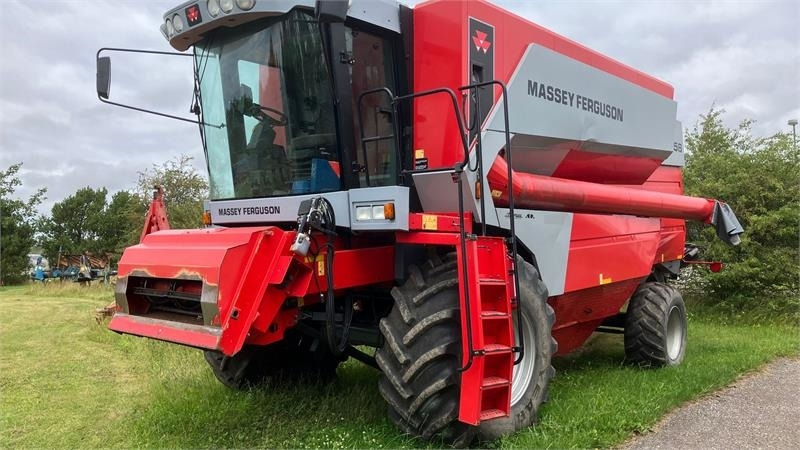 Massey Ferguson 7256 RS 22 fod Freeflow - Moissonneuse-batteuse: photos 1 Massey Ferguson 7256 RS 22 fod Freeflow - Moissonneuse-batteuse: photos 1
