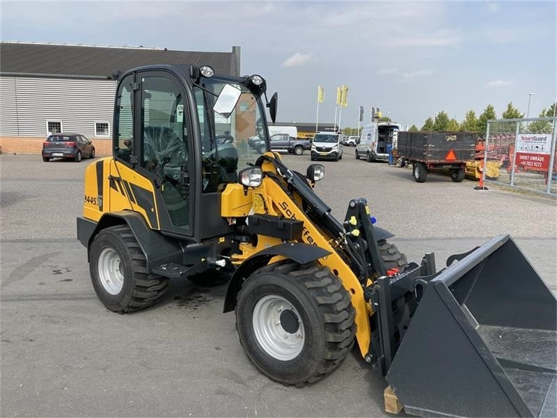 Schäffer 2445S Kabine - Valet de ferme: photos 2 Schäffer 2445S Kabine - Valet de ferme: photos 2