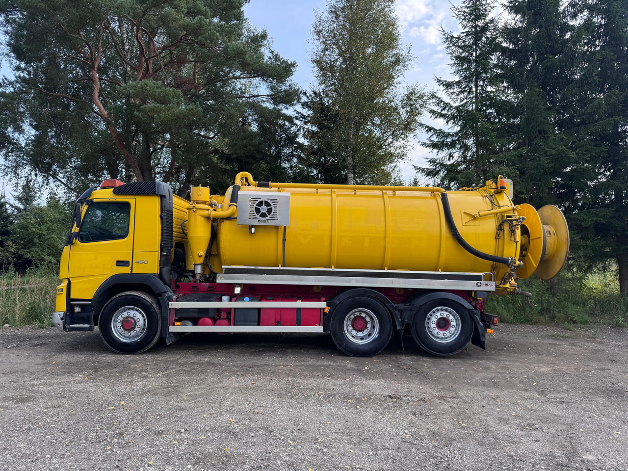 VOLVO FMX 450 - Camion vidangeur: photos 2 VOLVO FMX 450 - Camion vidangeur: photos 2