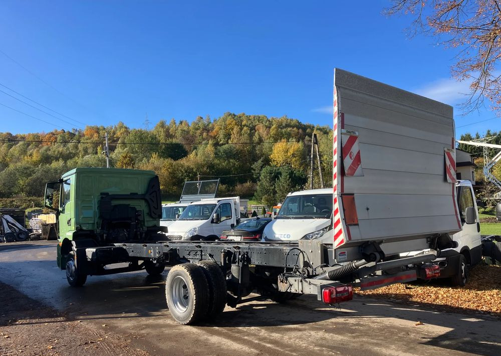 MAN MAN TGM 12.290 euro  6 ramo do zabudowy - Châssis cabine: photos 4 MAN MAN TGM 12.290 euro  6 ramo do zabudowy - Châssis cabine: photos 4