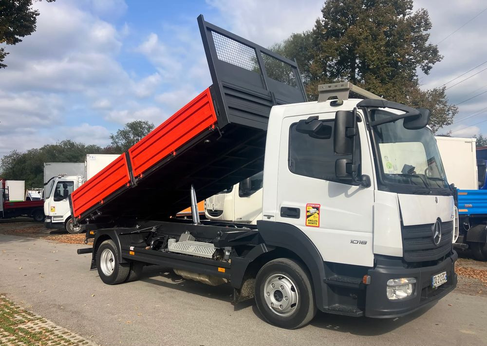 Mercedes-Benz Atego kiper wywrotka blokada mostu - Camion benne: photos 1 Mercedes-Benz Atego kiper wywrotka blokada mostu - Camion benne: photos 1