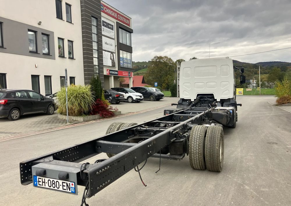 Renault RENAULT Gama D12 euro  6 ramo do zabudowy - Châssis cabine: photos 3 Renault RENAULT Gama D12 euro  6 ramo do zabudowy - Châssis cabine: photos 3