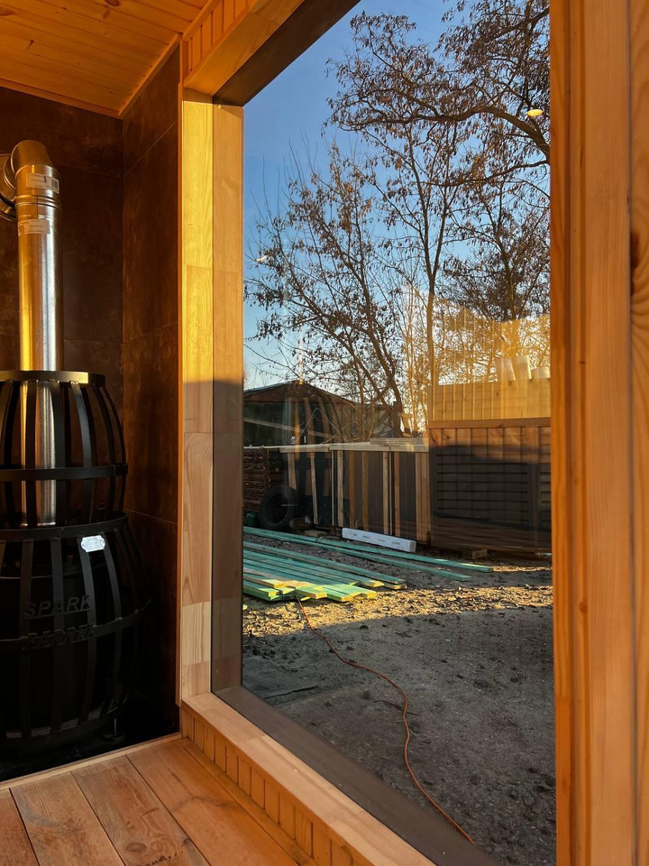 IDEX Sauna 200x220x200 cm – Compact Outdoor or Indoor Sauna Cabin Mobile Sauna - Carrosserie interchangeable/ Conteneur: photos 2 IDEX Sauna 200x220x200 cm – Compact Outdoor or Indoor Sauna Cabin Mobile Sauna - Carrosserie interchangeable/ Conteneur: photos 2