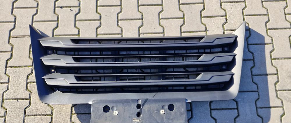 MAN TG3 TGX GRILL ATRAPA DOLNA 81.41614-6085 - Carrosserie et extérieur: photos 1 MAN TG3 TGX GRILL ATRAPA DOLNA 81.41614-6085 - Carrosserie et extérieur: photos 1