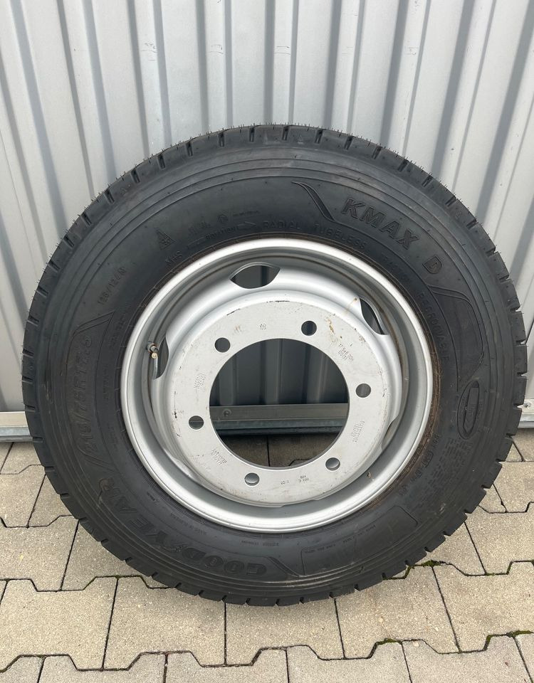 NOWE koło opona Goodyear KMAX D 215/75R 17.5 - Pneus et jantes pour Camion: photos 1 NOWE koło opona Goodyear KMAX D 215/75R 17.5 - Pneus et jantes pour Camion: photos 1