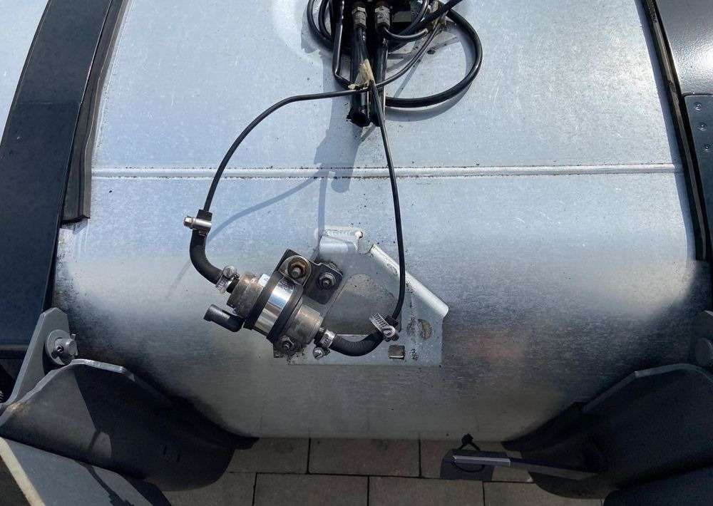 Zbiornik paliwa DAF XF CF 845 litrów bak kompletny - Réservoir de carburant pour Camion: photos 5 Zbiornik paliwa DAF XF CF 845 litrów bak kompletny - Réservoir de carburant pour Camion: photos 5