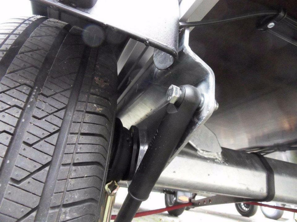 Remorque voiture Böckmann PKW-Anhänger Plane Spriegel, 1350 kg, 100 km/h möglich: photos 15 Remorque voiture Böckmann PKW-Anhänger Plane Spriegel, 1350 kg, 100 km/h möglich: photos 15