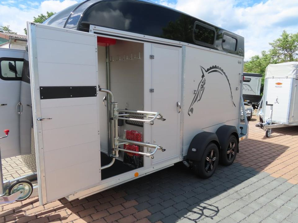 Böckmann Pferdeanhänger Big Portax WCF Videokamera - Van chevaux: photos 5 Böckmann Pferdeanhänger Big Portax WCF Videokamera - Van chevaux: photos 5