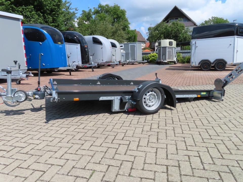 PKW Anhänger, Unsinn, Absenkanhänger UA 3118-18-13, 100 km/h - Remorque voiture: photos 3 PKW Anhänger, Unsinn, Absenkanhänger UA 3118-18-13, 100 km/h - Remorque voiture: photos 3