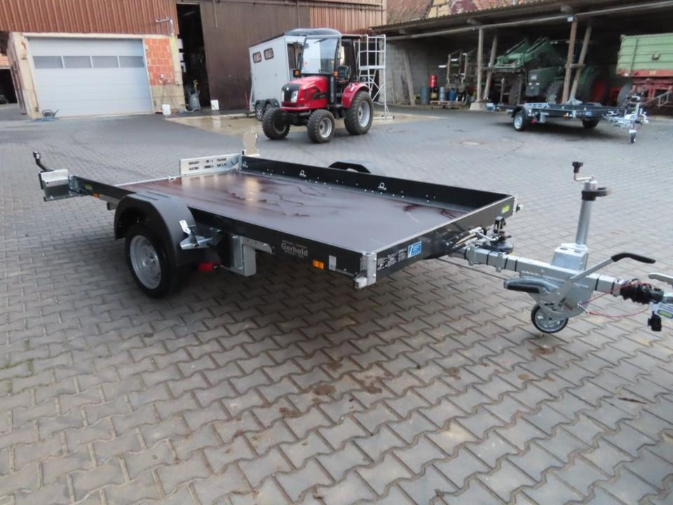 PKW Anhänger, Unsinn, Absenkanhänger UA 3118-18-13, 100 km/h - Remorque voiture: photos 5 PKW Anhänger, Unsinn, Absenkanhänger UA 3118-18-13, 100 km/h - Remorque voiture: photos 5