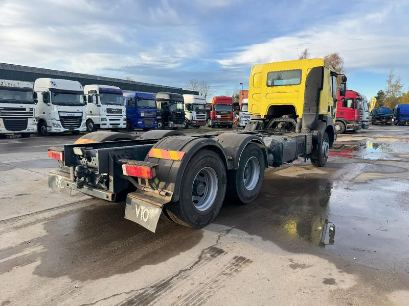 Renault Kerax 420 (GRAND PONT / SUSPENSION LAMES / BOITE MANUELLE / PARFAIT ETAT !!!) - Châssis cabine: photos 5 Renault Kerax 420 (GRAND PONT / SUSPENSION LAMES / BOITE MANUELLE / PARFAIT ETAT !!!) - Châssis cabine: photos 5