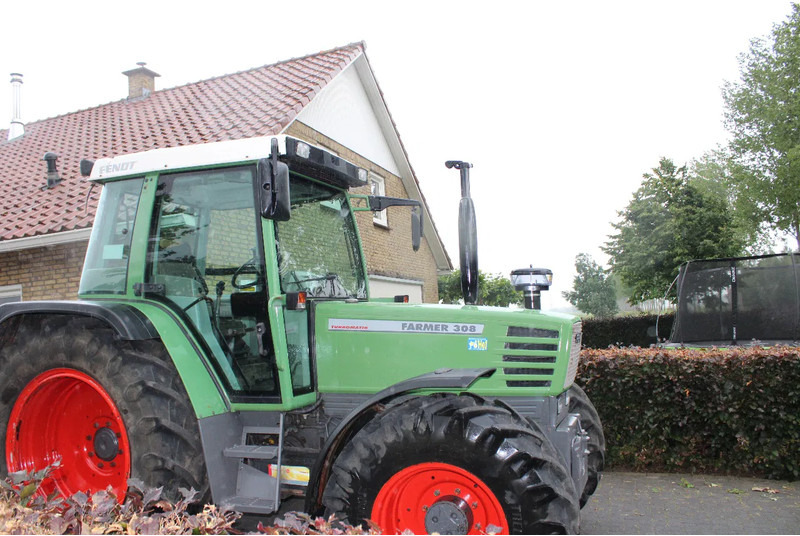 Fendt 308 Holland Farmer - Tracteur agricole: photos 2 Fendt 308 Holland Farmer - Tracteur agricole: photos 2