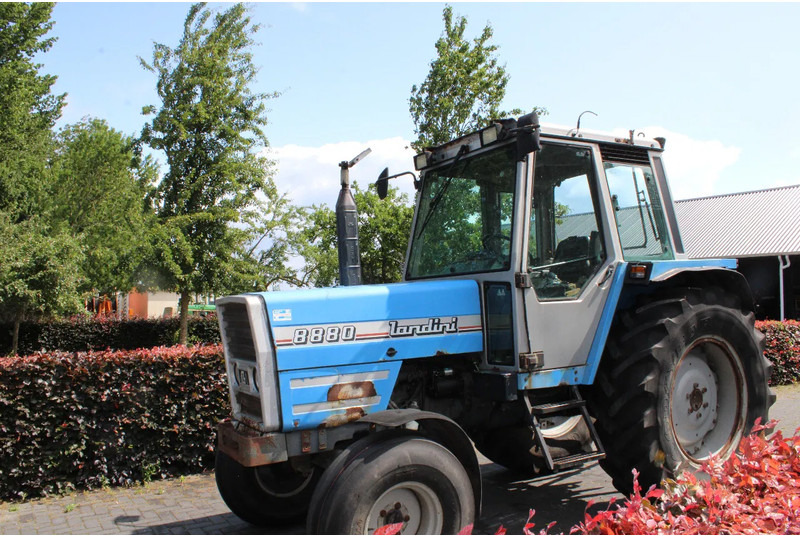 Landini 8880 - Tracteur agricole: photos 5 Landini 8880 - Tracteur agricole: photos 5