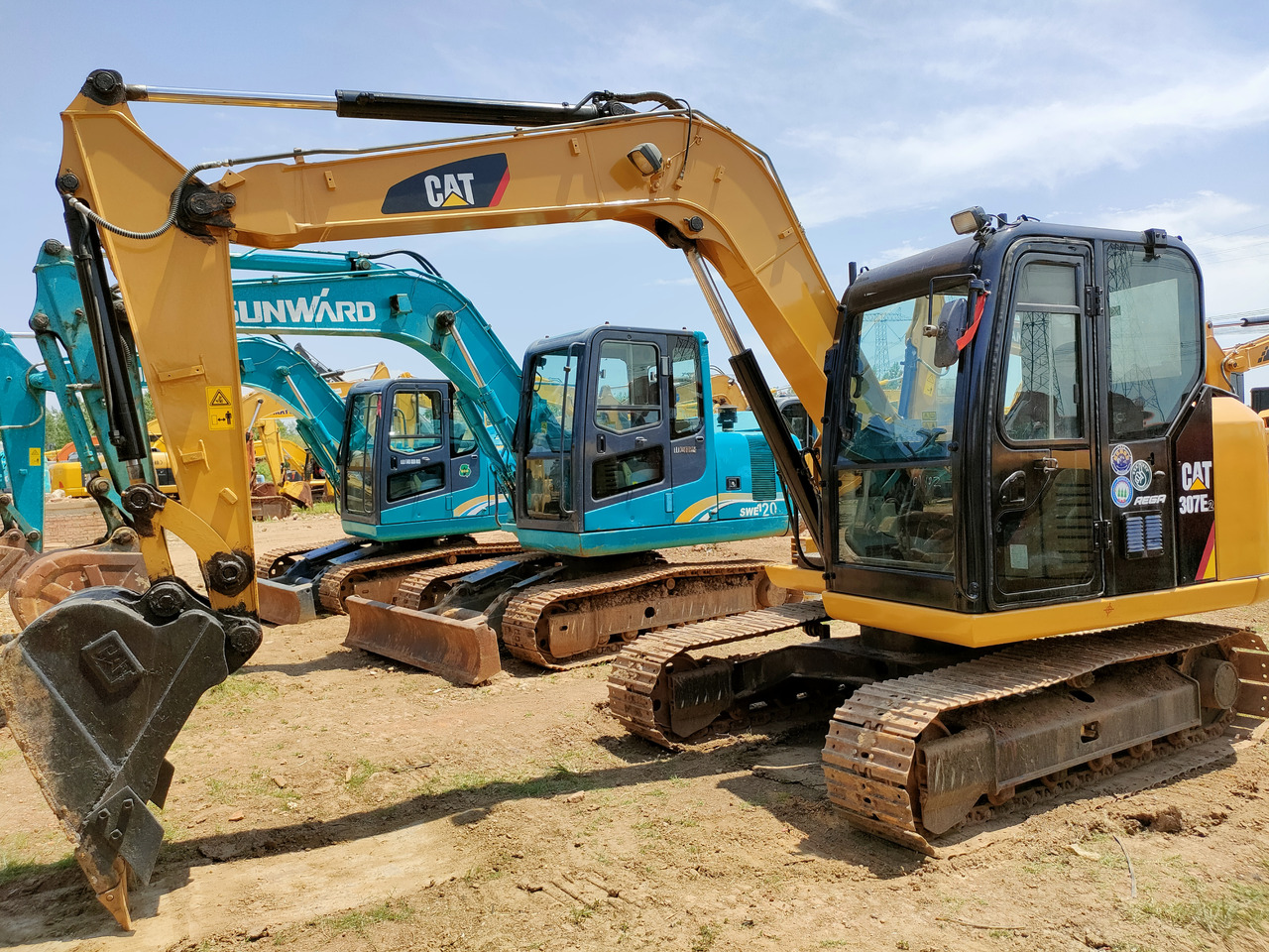 CATERPILLAR 307e - Pelle: photos 1 CATERPILLAR 307e - Pelle: photos 1