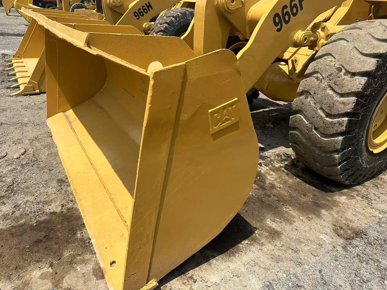 Chargeuse sur pneus CATERPILLAR 966f [ Copy ] [ Copy ]: photos 16