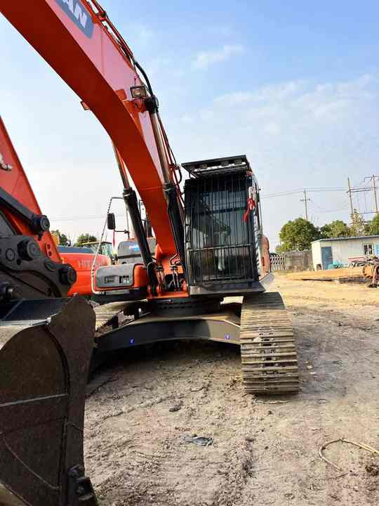 Doosan Construction Equipment Dx300 , Used Earth-moving Machine Doosan Excavator , Doosan Heavy Machines for Sale - Pelle: photos 5 Doosan Construction Equipment Dx300 , Used Earth-moving Machine Doosan Excavator , Doosan Heavy Machines for Sale - Pelle: photos 5