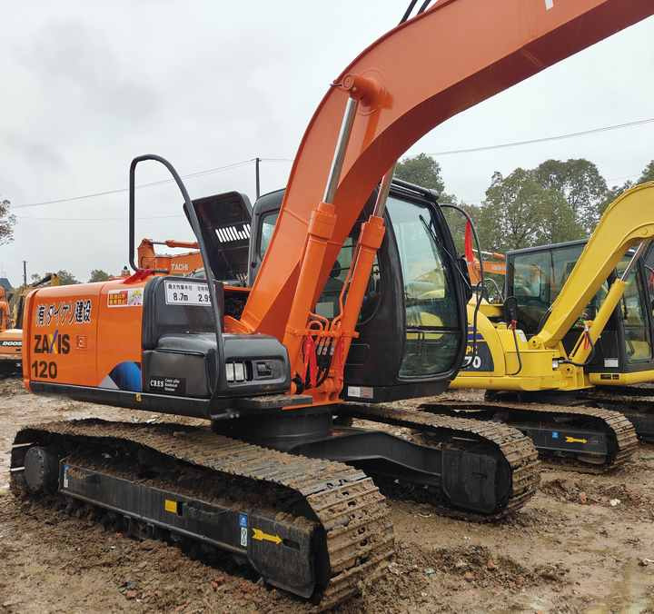 Pelle sur chenille Original Hitachi ZX120 Crawler Excavator Low Hours Perfect for Various Projects Available Used Excavators for Sale: photos 1