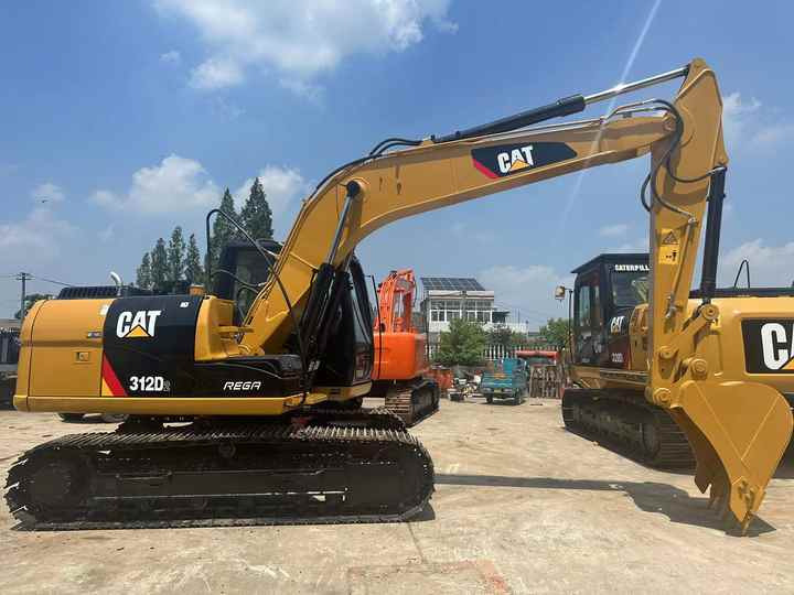 Second-hand Cat 312D2 used cat 312d crawler excavator is for sale with good quality and low price - Pelle: photos 5 Second-hand Cat 312D2 used cat 312d crawler excavator is for sale with good quality and low price - Pelle: photos 5
