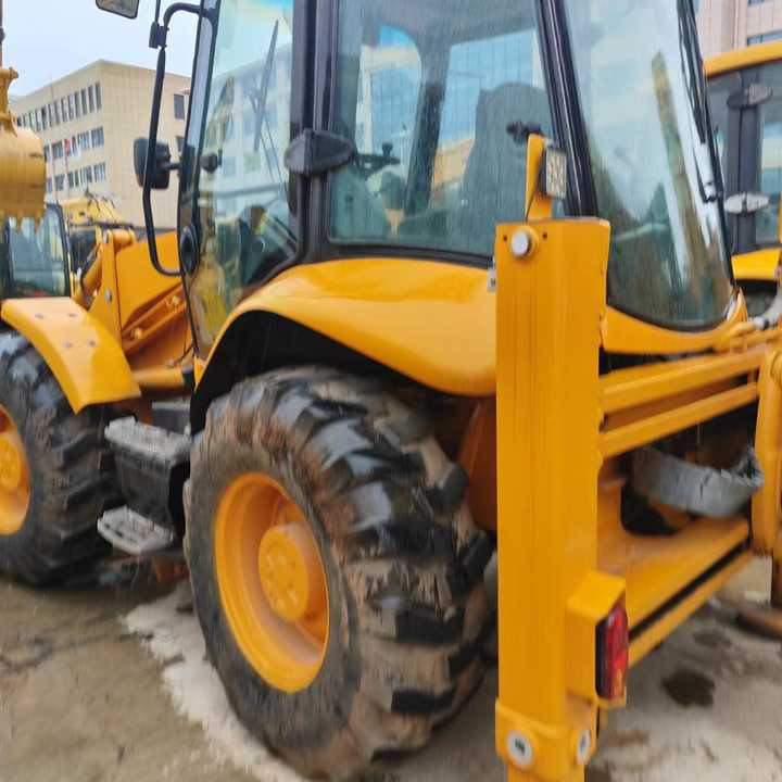 Used Heavy Construction Equipment Original Jcb 4cx Second Hand Backhoe Loader Used Machine Hot Sale - Tractopelle: photos 2 Used Heavy Construction Equipment Original Jcb 4cx Second Hand Backhoe Loader Used Machine Hot Sale - Tractopelle: photos 2