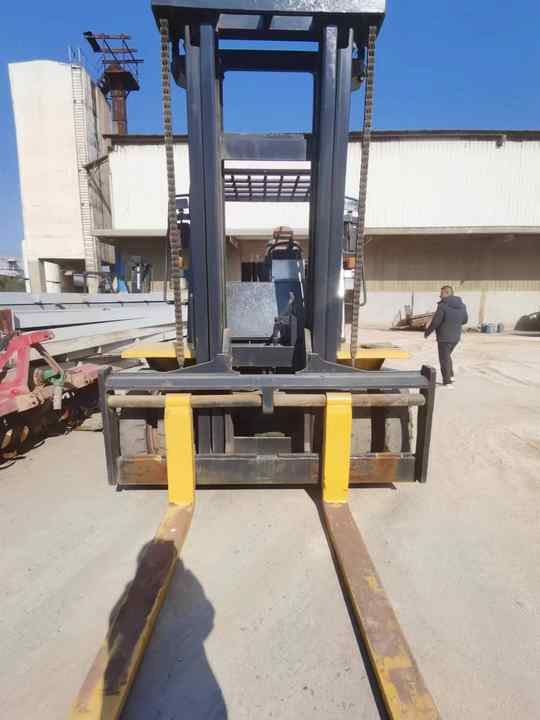Chariot élévateur Used Original Japan Brand komatsu 15tons Forklift for Sale  Low Working Hours Strong Power [ Copy ]: photos 6