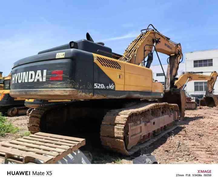 Used Original hyundai 520-9lvs Original Paint Korea Brand Used Excavator Hot Sale 485lvs 210-9 220-9 225 305 50t 40t 30t 20t - Pelle sur chenille: photos 4 Used Original hyundai 520-9lvs Original Paint Korea Brand Used Excavator Hot Sale 485lvs 210-9 220-9 225 305 50t 40t 30t 20t - Pelle sur chenille: photos 4