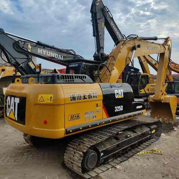 Used Second Hand CAT 325D 325DL Crawler Hydraulic Excavator Digger Japan Original 25 Tons Low Price - Pelle sur chenille: photos 2 Used Second Hand CAT 325D 325DL Crawler Hydraulic Excavator Digger Japan Original 25 Tons Low Price - Pelle sur chenille: photos 2