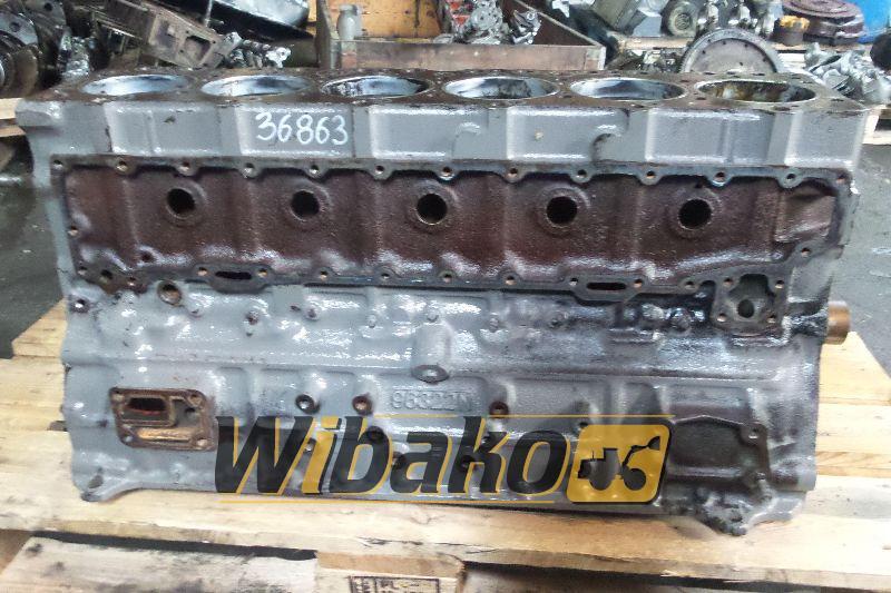 Crankcase Isuzu 6BD1TLE-05 96322N - Carter pour Engins de chantier: photos 1 Crankcase Isuzu 6BD1TLE-05 96322N - Carter pour Engins de chantier: photos 1