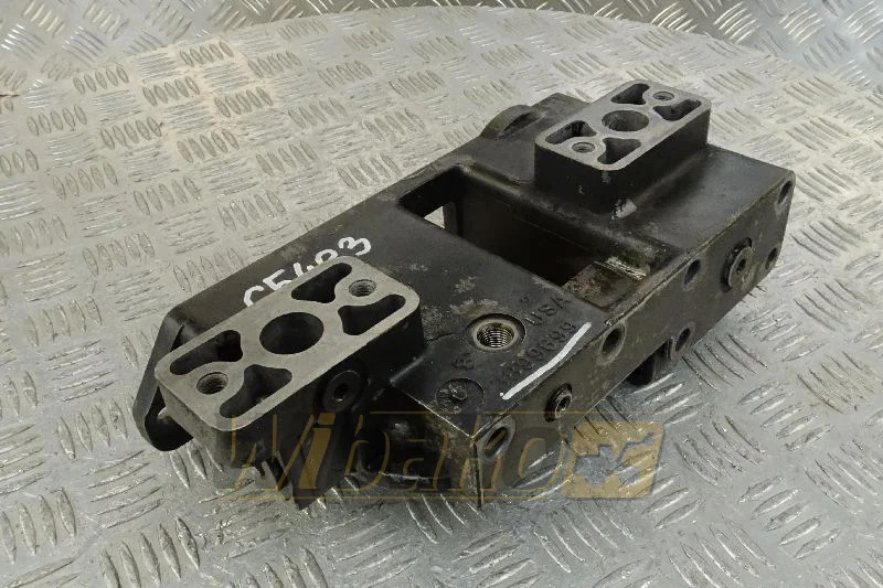 Cummins 3899699 - Filtre à huile pour Engins de chantier: photos 1 Cummins 3899699 - Filtre à huile pour Engins de chantier: photos 1