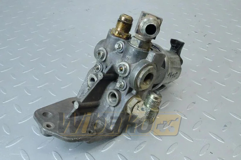 Cummins 3964382 - Pompe à carburant pour Engins de chantier: photos 1 Cummins 3964382 - Pompe à carburant pour Engins de chantier: photos 1