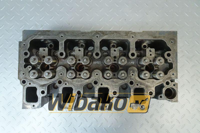 Cylinder head for engine Deutz TCD3.6 L4 04123158 - Culasse pour Engins de chantier: photos 1 Cylinder head for engine Deutz TCD3.6 L4 04123158 - Culasse pour Engins de chantier: photos 1