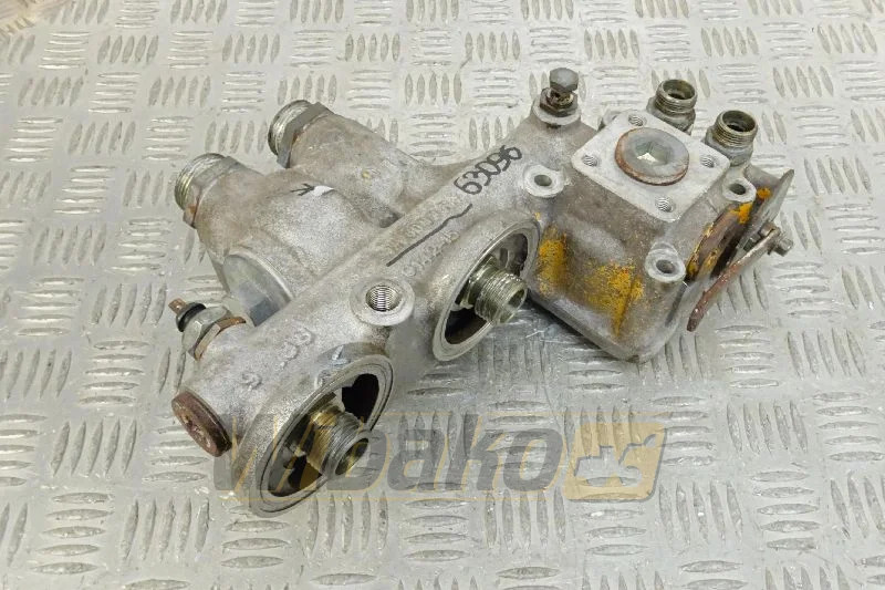 Deutz 04186081 - Filtre à huile pour Engins de chantier: photos 1 Deutz 04186081 - Filtre à huile pour Engins de chantier: photos 1