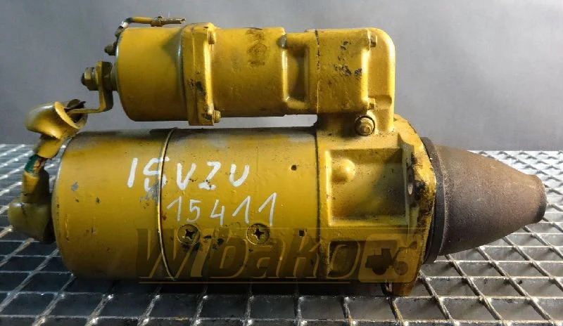 Isuzu 6BD1 - Démarreur pour Engins de chantier: photos 1 Isuzu 6BD1 - Démarreur pour Engins de chantier: photos 1