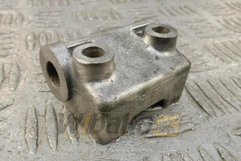 Iveco 4600128 - Alternateur pour Engins de chantier: photos 1 Iveco 4600128 - Alternateur pour Engins de chantier: photos 1