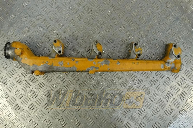 Liebherr 9267754 - Collecteur d'admission pour Engins de chantier: photos 1 Liebherr 9267754 - Collecteur d'admission pour Engins de chantier: photos 1