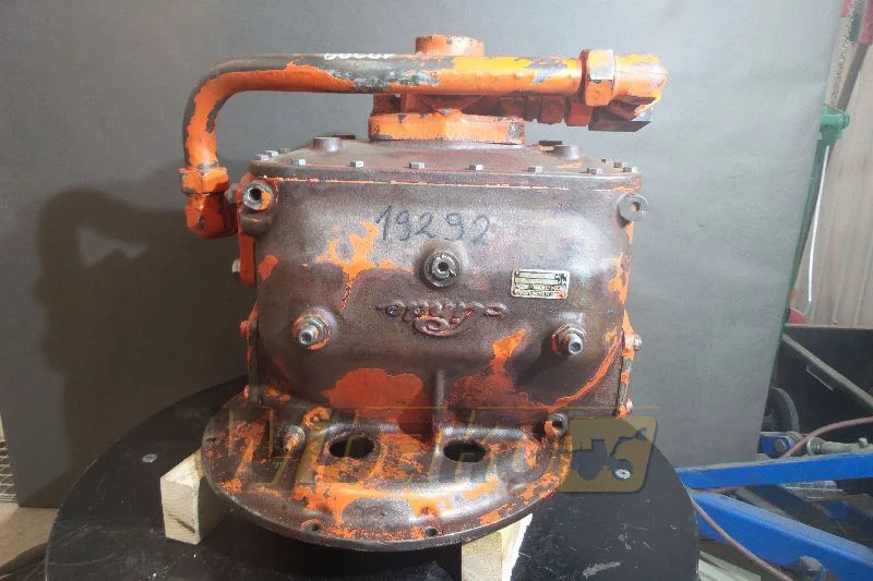 Linde B2PV-75 - Pompe hydraulique pour Engins de chantier: photos 1 Linde B2PV-75 - Pompe hydraulique pour Engins de chantier: photos 1