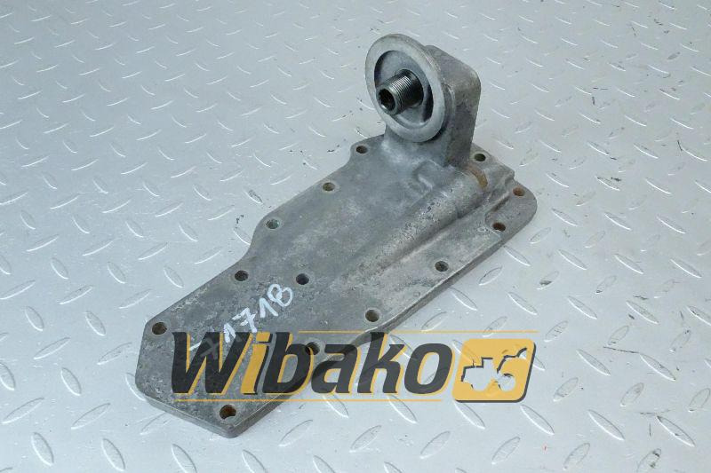 Oil cooler housing for engine Case 6T-590 3924338 - Radiateur d'huile pour Engins de chantier: photos 1 Oil cooler housing for engine Case 6T-590 3924338 - Radiateur d'huile pour Engins de chantier: photos 1