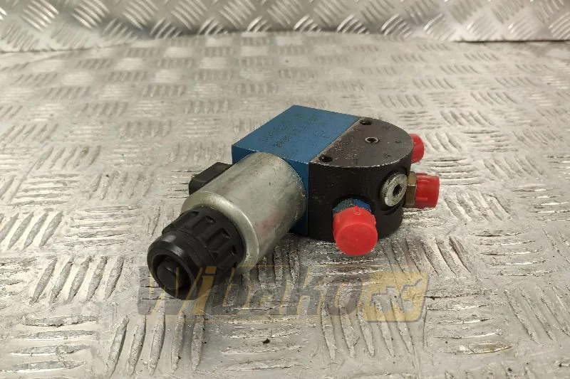 Rexroth 29051212117 / 808825 A612370 - Valve hydraulique pour Engins de chantier: photos 2 Rexroth 29051212117 / 808825 A612370 - Valve hydraulique pour Engins de chantier: photos 2