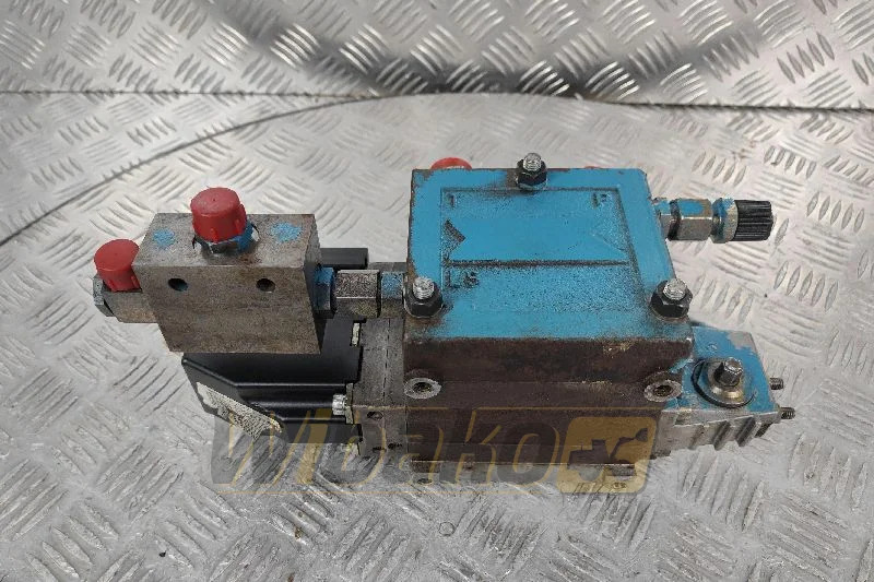 Sauer Danfoss 157L5578 450B05262 - Valve hydraulique pour Engins de chantier: photos 2 Sauer Danfoss 157L5578 450B05262 - Valve hydraulique pour Engins de chantier: photos 2