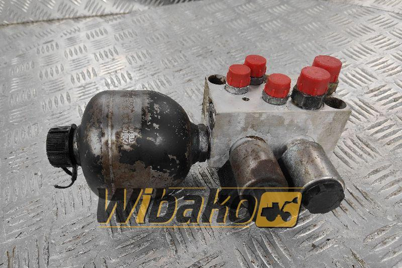 Valves set HYDAC E2-A - Valve hydraulique pour Engins de chantier: photos 1 Valves set HYDAC E2-A - Valve hydraulique pour Engins de chantier: photos 1