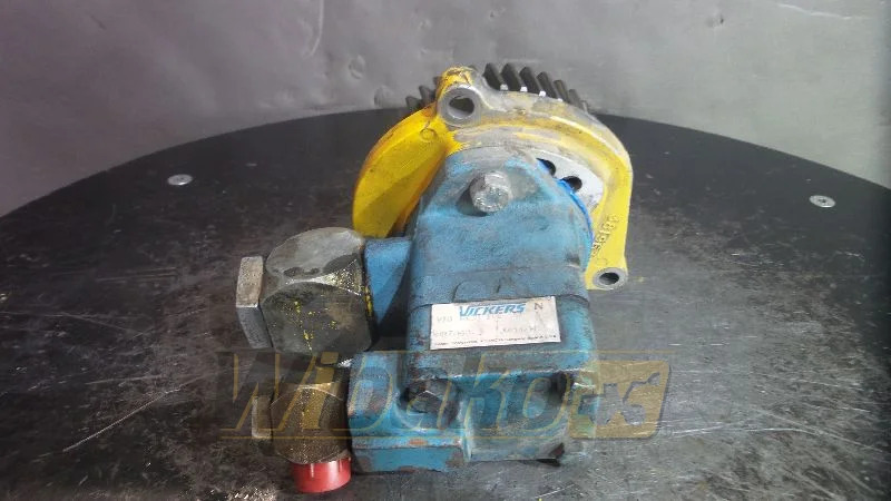 Vickers V101B2B11C20 9870683 - Pompe hydraulique pour Engins de chantier: photos 1 Vickers V101B2B11C20 9870683 - Pompe hydraulique pour Engins de chantier: photos 1