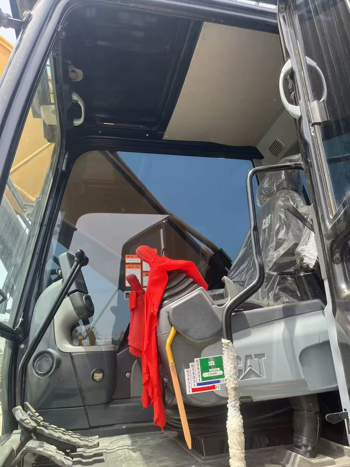 CATERPILLAR 330D2 — crédit-bail CATERPILLAR 330D2: photos 6