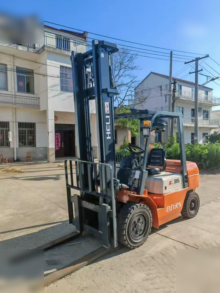 HELI HFG35 - Chariot élévateur diesel: photos 4 HELI HFG35 - Chariot élévateur diesel: photos 4