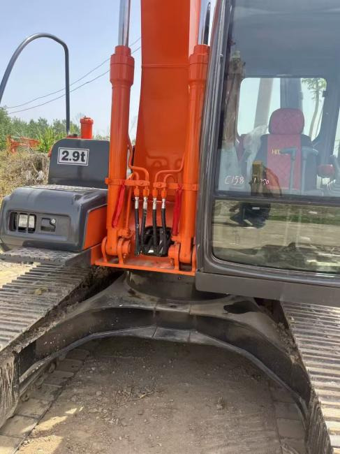 Pelle sur chenille HITACHI ZX120: photos 8