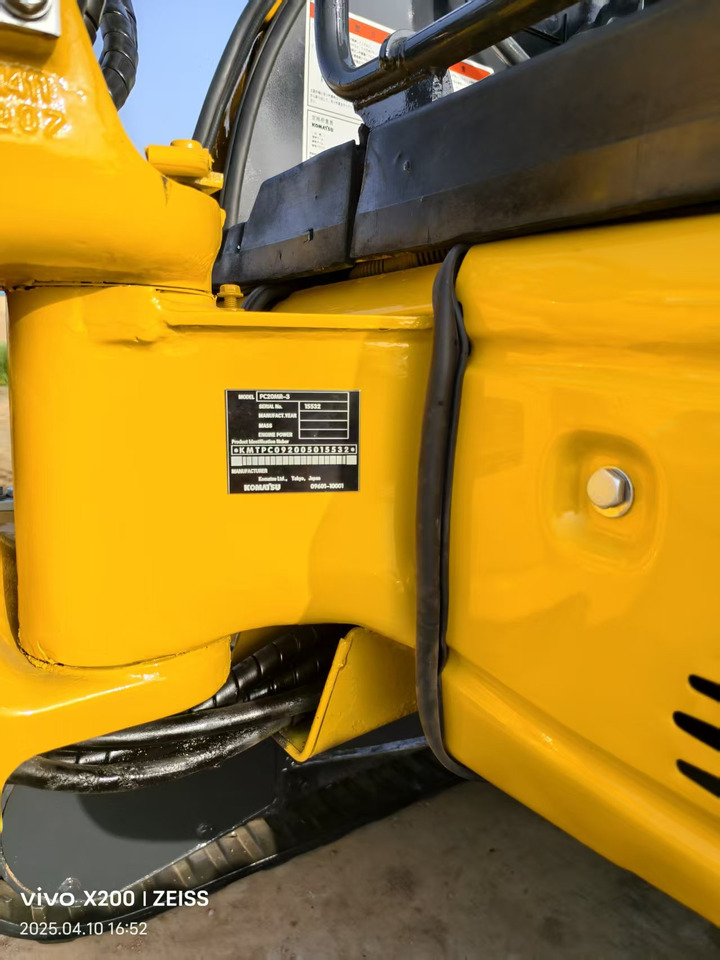 KOMATSU 20MR - Mini pelle: photos 2 KOMATSU 20MR - Mini pelle: photos 2