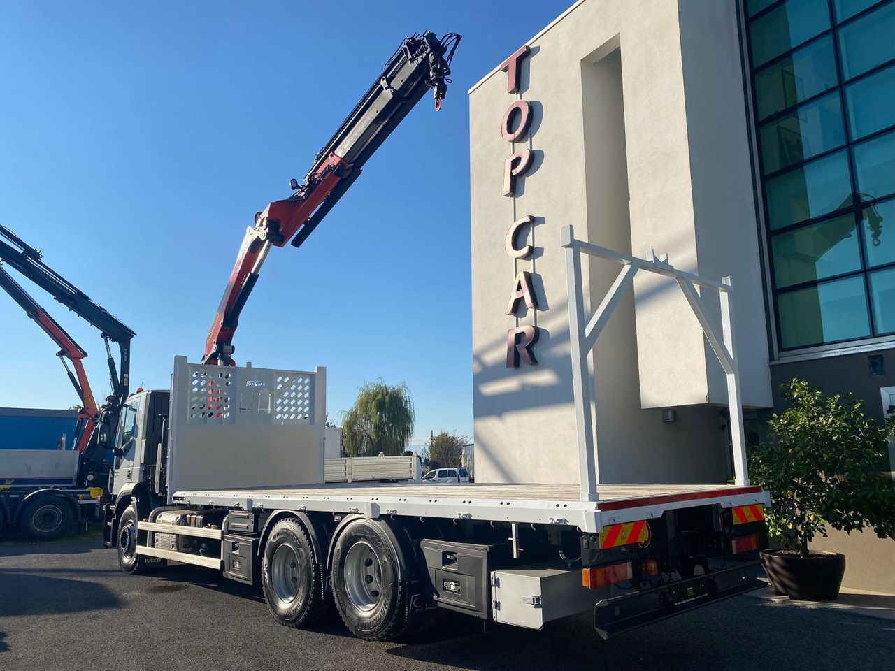 IVECO AD260S36 - Camion grue: photos 4 IVECO AD260S36 - Camion grue: photos 4