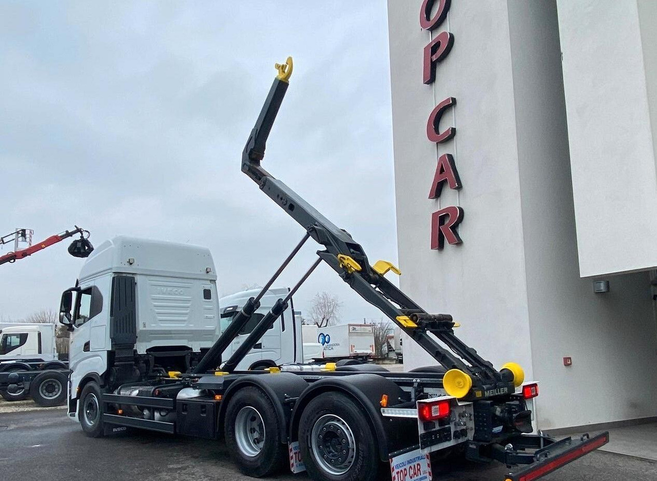 IVECO S-WAY 480 SCARRABILE FULL PNEUMATIC EURO 6 - Camion ampliroll: photos 4 IVECO S-WAY 480 SCARRABILE FULL PNEUMATIC EURO 6 - Camion ampliroll: photos 4