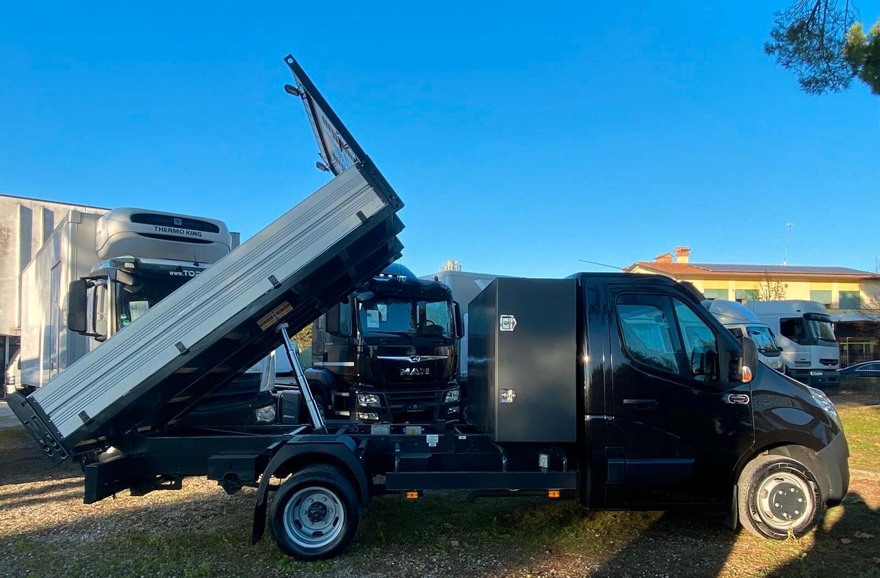 OPEL MOVANO CASSONE RIBALTABILE E PORTA ATTREZZI - Utilitaire benne: photos 3 OPEL MOVANO CASSONE RIBALTABILE E PORTA ATTREZZI - Utilitaire benne: photos 3