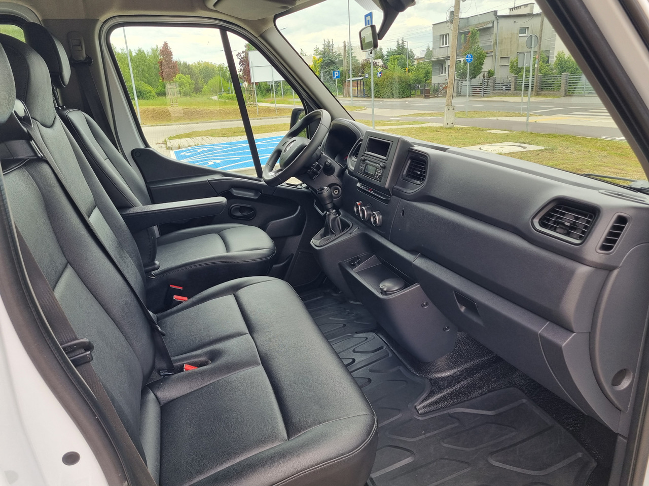 Utilitaire plateau RENAULT Master: photos 22 Utilitaire plateau RENAULT Master: photos 22