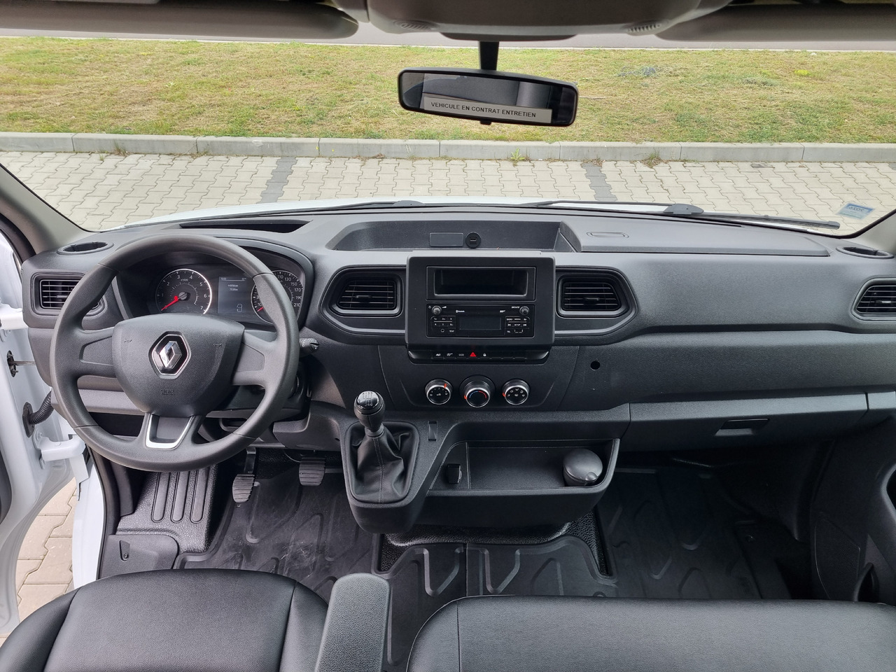 Utilitaire plateau RENAULT Master: photos 19 Utilitaire plateau RENAULT Master: photos 19