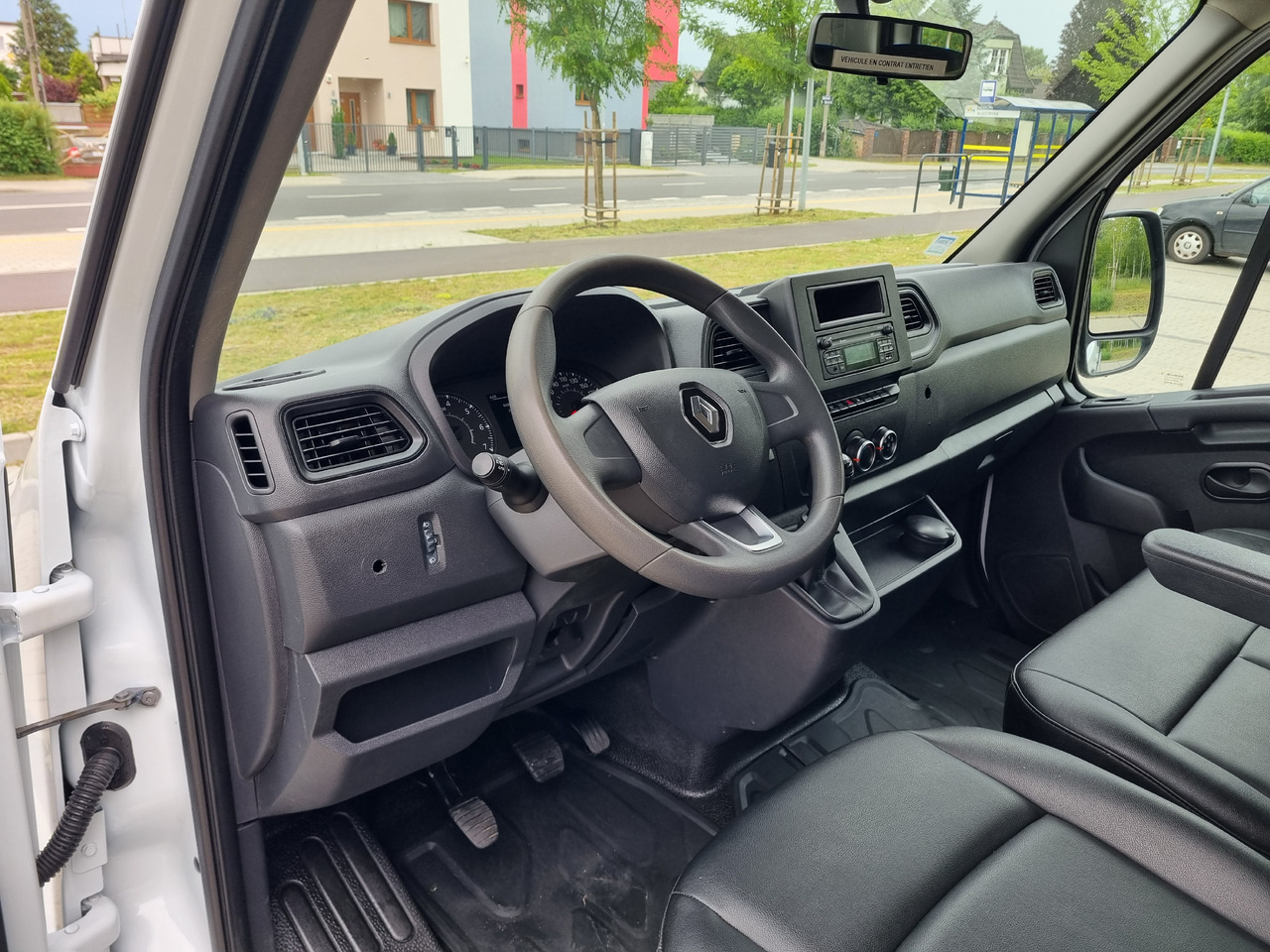 Utilitaire plateau RENAULT Master: photos 15 Utilitaire plateau RENAULT Master: photos 15